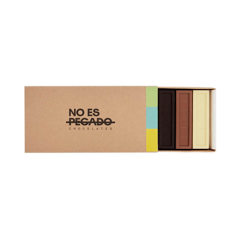 Barritas de chocolate blanco 29%, leche 35% y amargo 63%